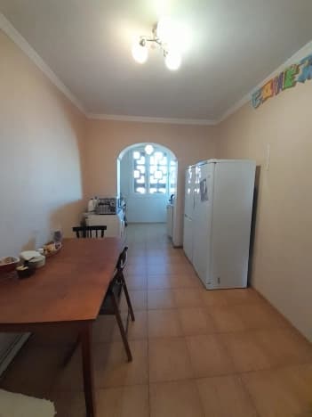 Купить трехкомнатную квартиру площадью 60 кв.м в Республике Калмыкия. Вариант № 1290585, 1, площадь - квм, цена 4500000 рублей
