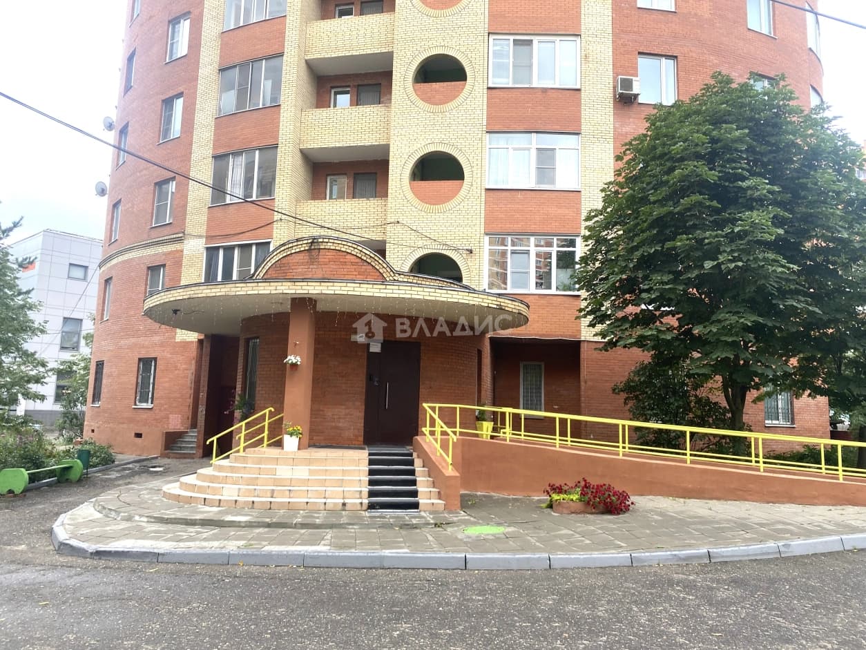 Photo 33