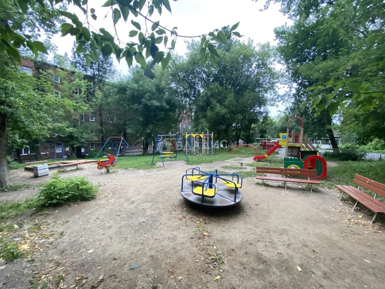 Photo 18