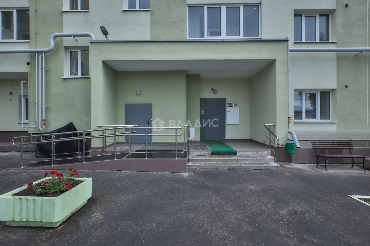 Photo 11