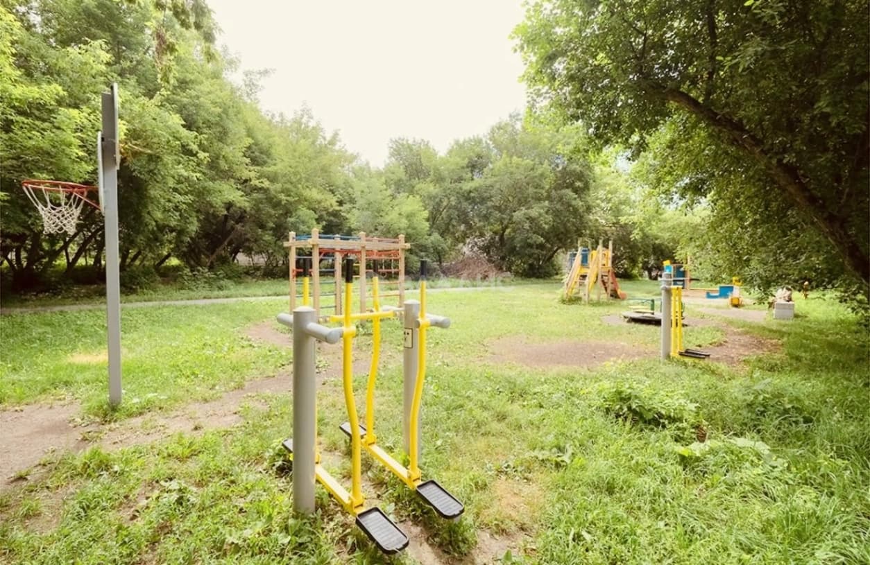 Photo 12