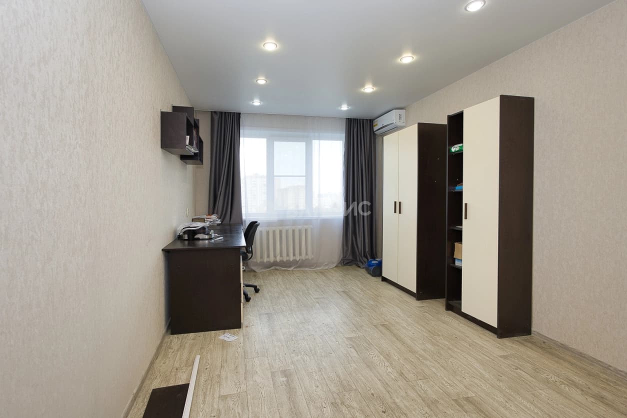 Photo 6