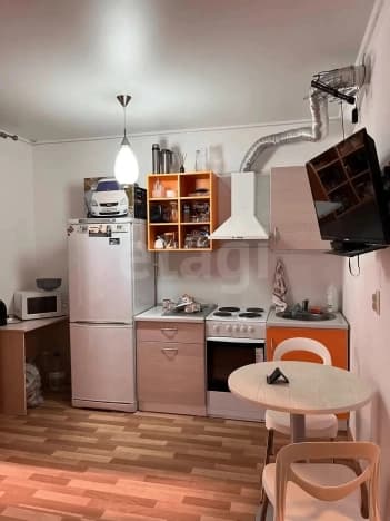 Снять квартиру на улице Революционная в Тобольске. Вариант № 2280212, 1, площадь - квм, цена 25000 рублей