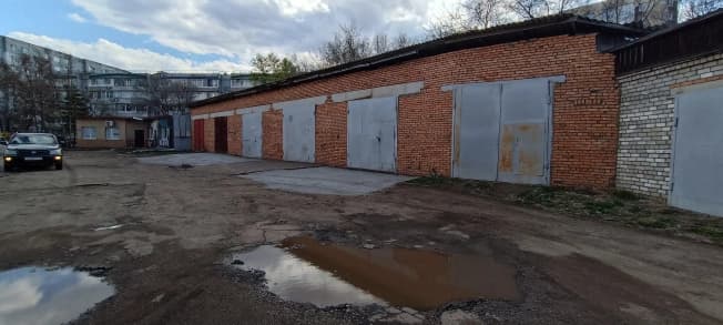 Купить гараж в Микрорайоне Центральный, Арсеньев в Арсеньеве. Вариант № 2205751, 0, площадь - квм, цена 2000000 рублей