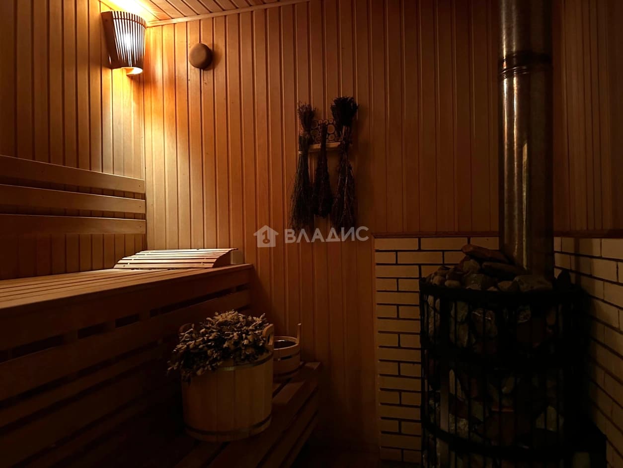 Photo 35