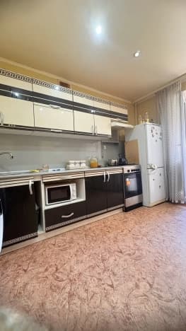 Купить квартиру с ремонтом на улице Нагуманова в Стерлитамаке. Вариант № 2221436, 1, площадь - квм, цена 3750000 рублей