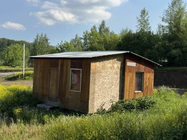 Купить дом на улице Мошковский переулок в Новосибирске. Вариант № 2212962, 0, площадь - квм, цена 1850000 рублей