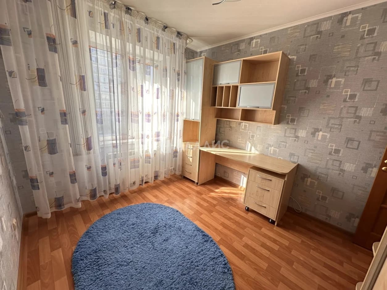 Photo 6