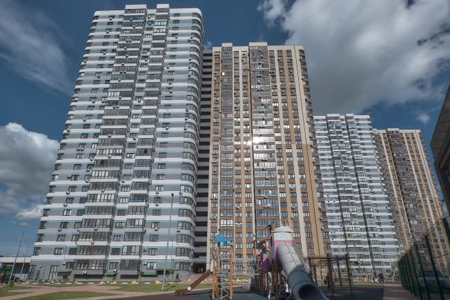 Купить трехкомнатную квартиру до 10 млн на вторичке в Рязани. Вариант № 2088136, 0, площадь - квм, цена 9250000 рублей