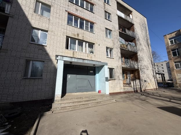 Купить комнату на улице Попова в Смоленске. Вариант № 2082220, 0, площадь - квм, цена 670000 рублей