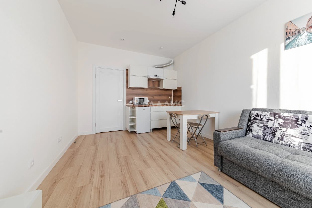 Photo 7