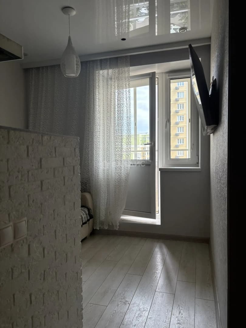 Photo 18