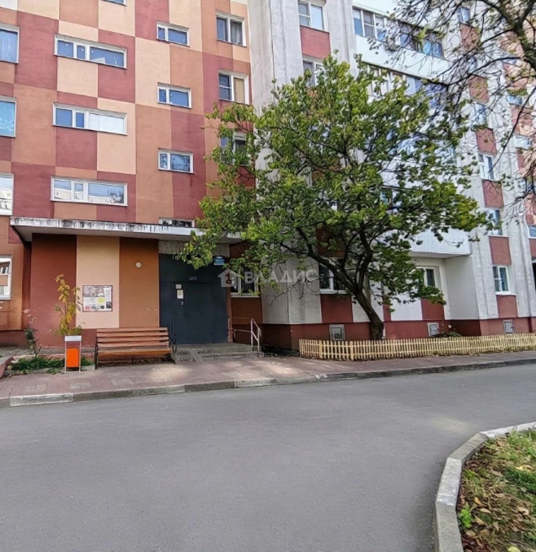 Photo 12