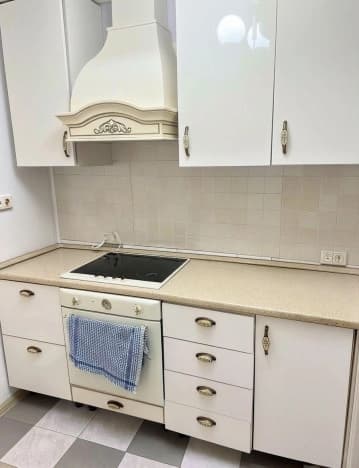 Купить квартиру с ремонтом в ЮЗАО в Москве. Вариант № 2337961, 1, площадь - квм, цена 32900000 рублей