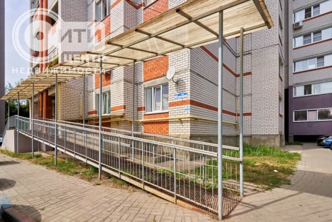 Купить однокомнатную квартиру с ремонтом в районе Железнодорожный в Воронеже. Вариант № 2187743, 1, площадь - квм, цена 5190000 рублей