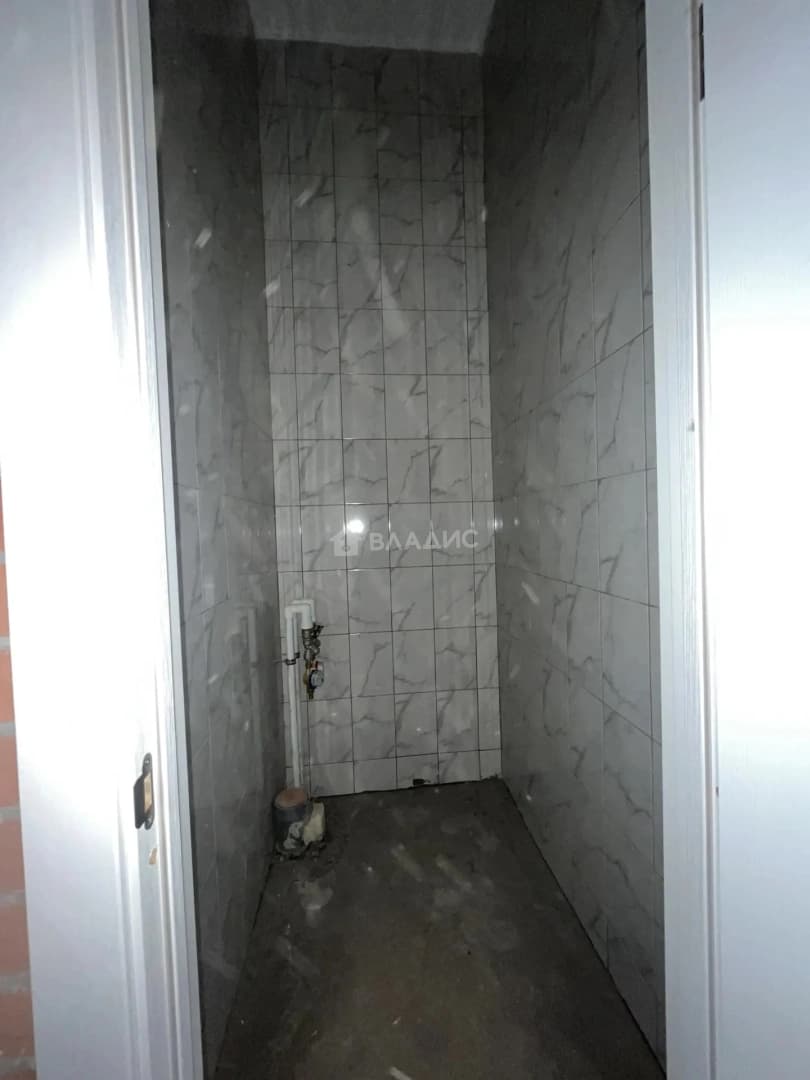 Photo 33