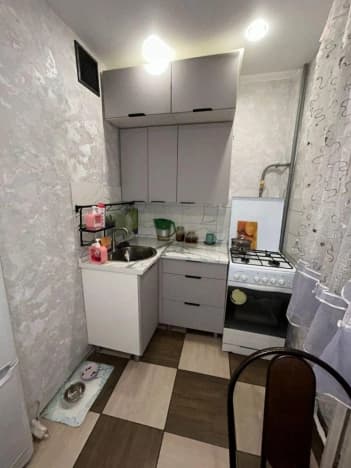 Купить двухкомнатную квартиру на вторичке в районе Строгино в Москве. Вариант № 2187424, 1, площадь - квм, цена 6950000 рублей