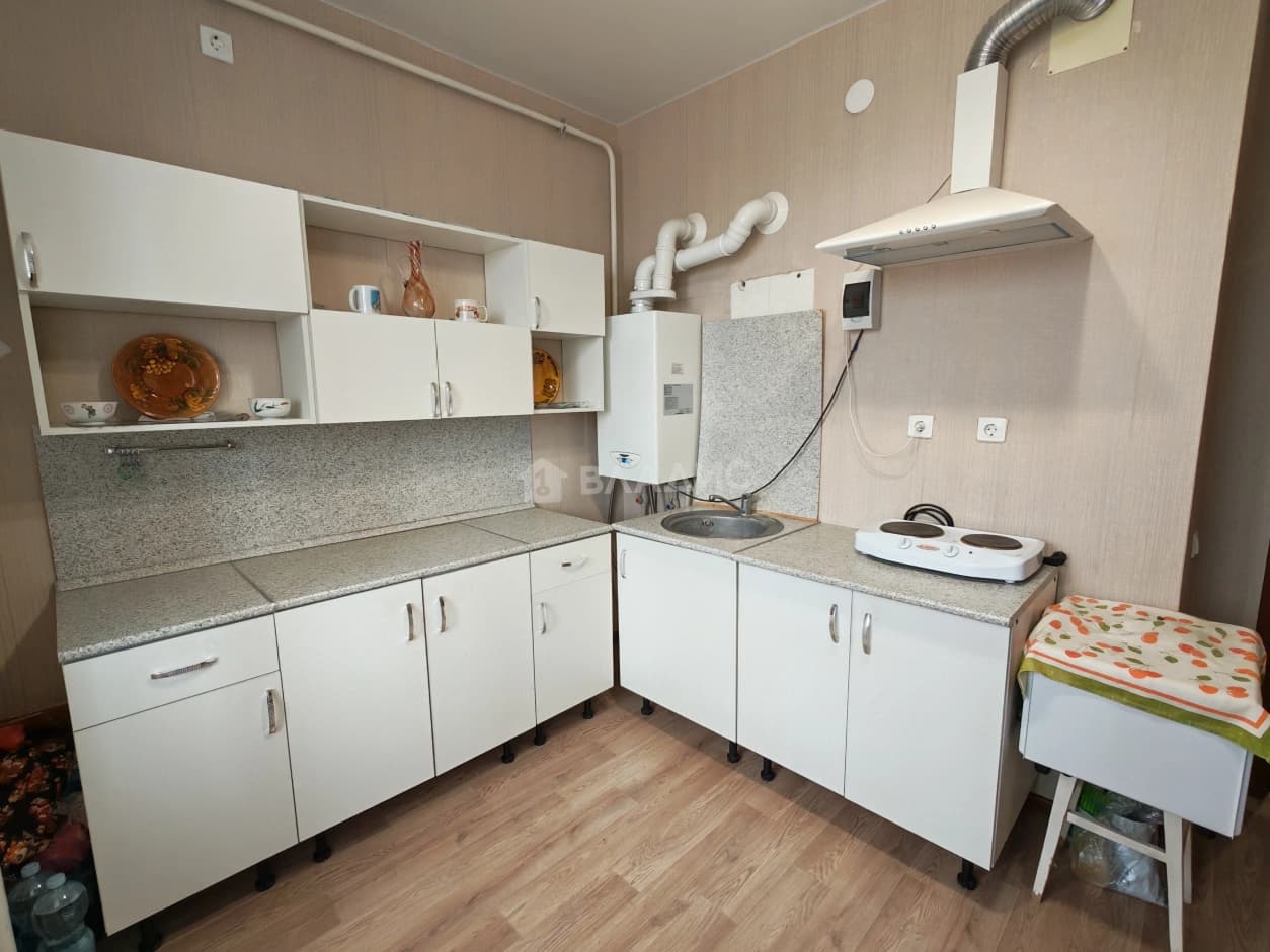 Photo 6