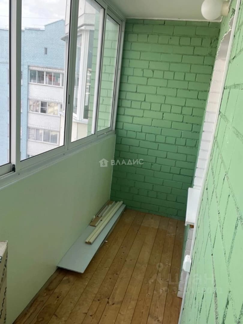 Photo 18