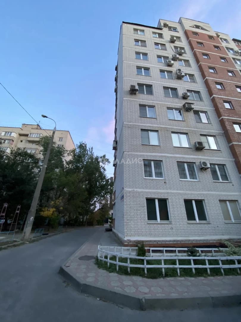 Photo 43