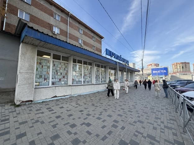 Снять торговые помещения в Новосибирской области. Вариант № 2372586, 0, площадь - квм, цена 439520 рублей