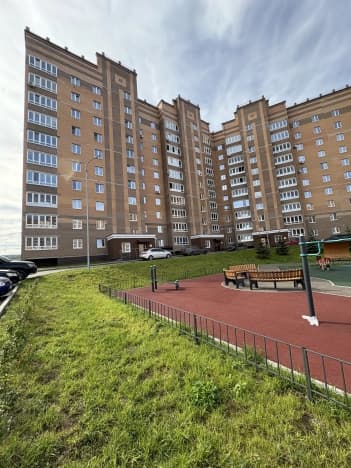 Купить квартиру с ремонтом в Микрорайоне 33-й, Октябрьский в Октябрьском. Вариант № 2351166, 0, площадь - квм, цена 6200000 рублей
