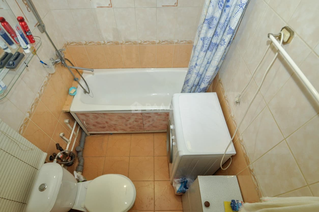 Photo 10
