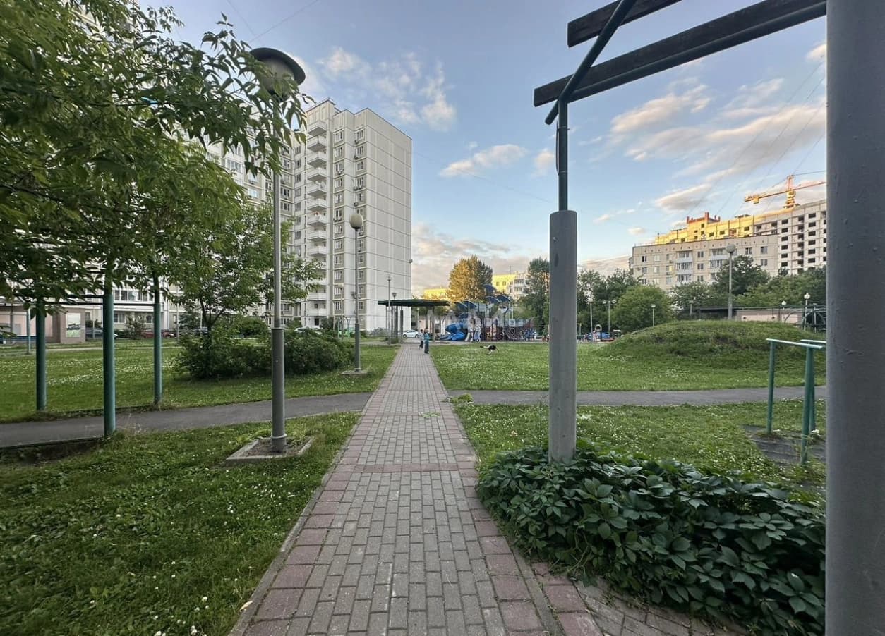 Photo 33