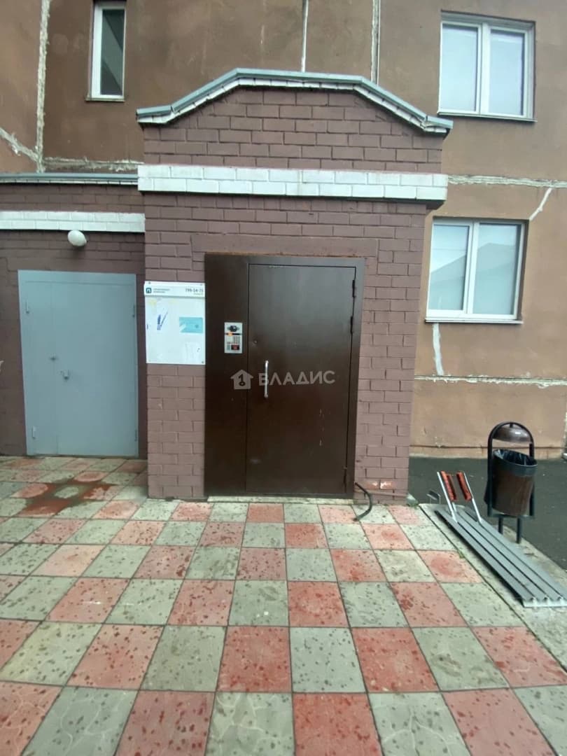 Photo 33