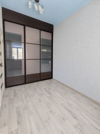 Купить двухкомнатную квартиру до 2 млн на вторичке в Орске. Вариант № 2230335, 1, площадь - квм, цена 1950000 рублей