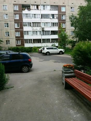 Купить трехкомнатную квартиру с мебелью на вторичке в Ленинградской области. Вариант № 2414923, 1, площадь - квм, цена 13490000 рублей