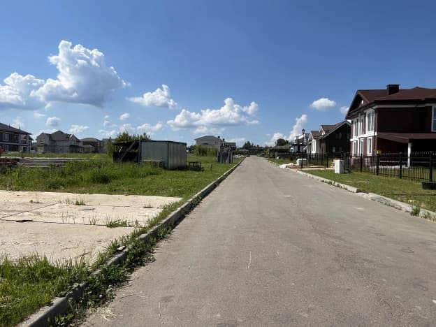Купить земельный участок в Деревне Моденове в Можайском Муниципальном Округе в Московской области. Вариант № 2213193, 1, площадь - квм, цена 6100000 рублей