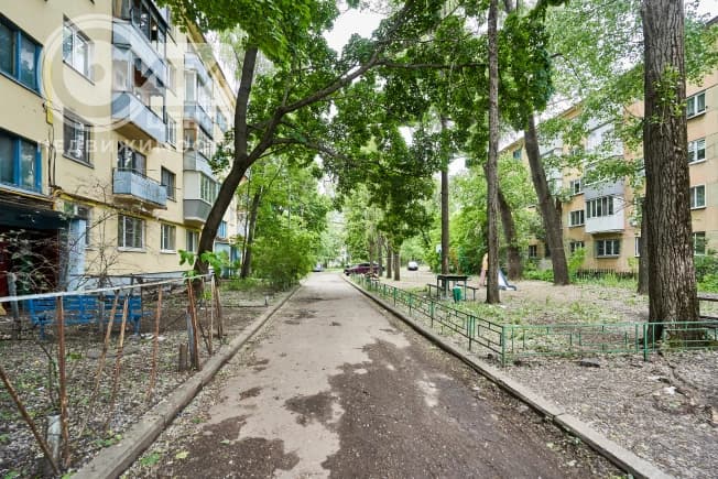 Купить двухкомнатную квартиру с мебелью в Воронежской области. Вариант № 2174327, 1, площадь - квм, цена 3440000 рублей