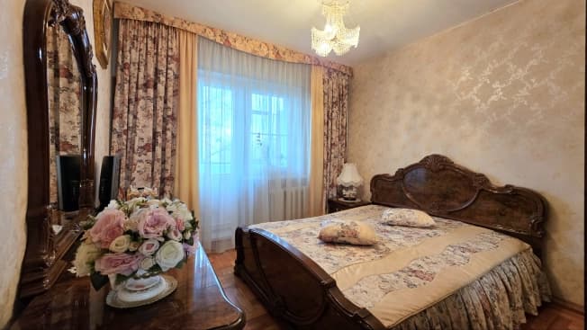 Купить квартиру на вторичке в Микрорайоне МЖК в Липецке. Вариант № 1941394, 1, площадь - квм, цена 5600000 рублей