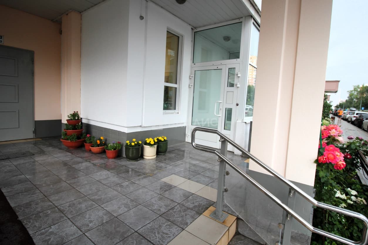 Photo 11