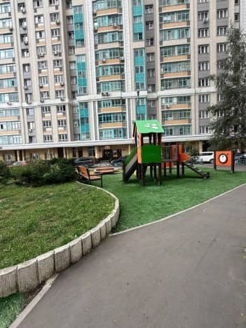 Купить однокомнатную квартиру с ремонтом на улице Лавриненко в Москве. Вариант № 2334107, 0, площадь - квм, цена 15000000 рублей