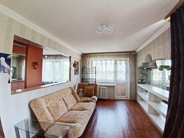 Купить двухкомнатную квартиру на улице Крутогорская в Омске. Вариант № 2240982, 0, площадь - квм, цена 4300000 рублей