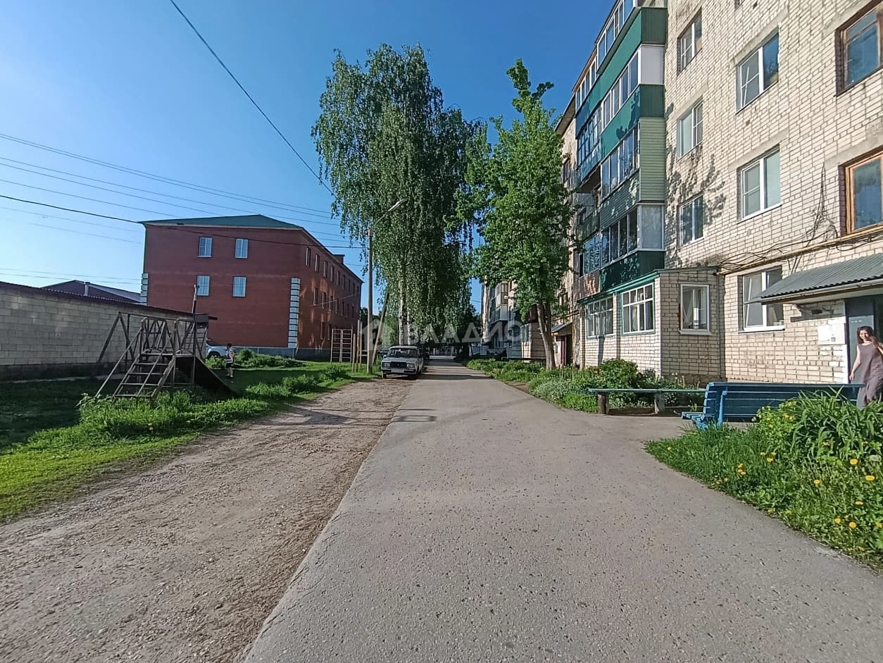 Photo 32