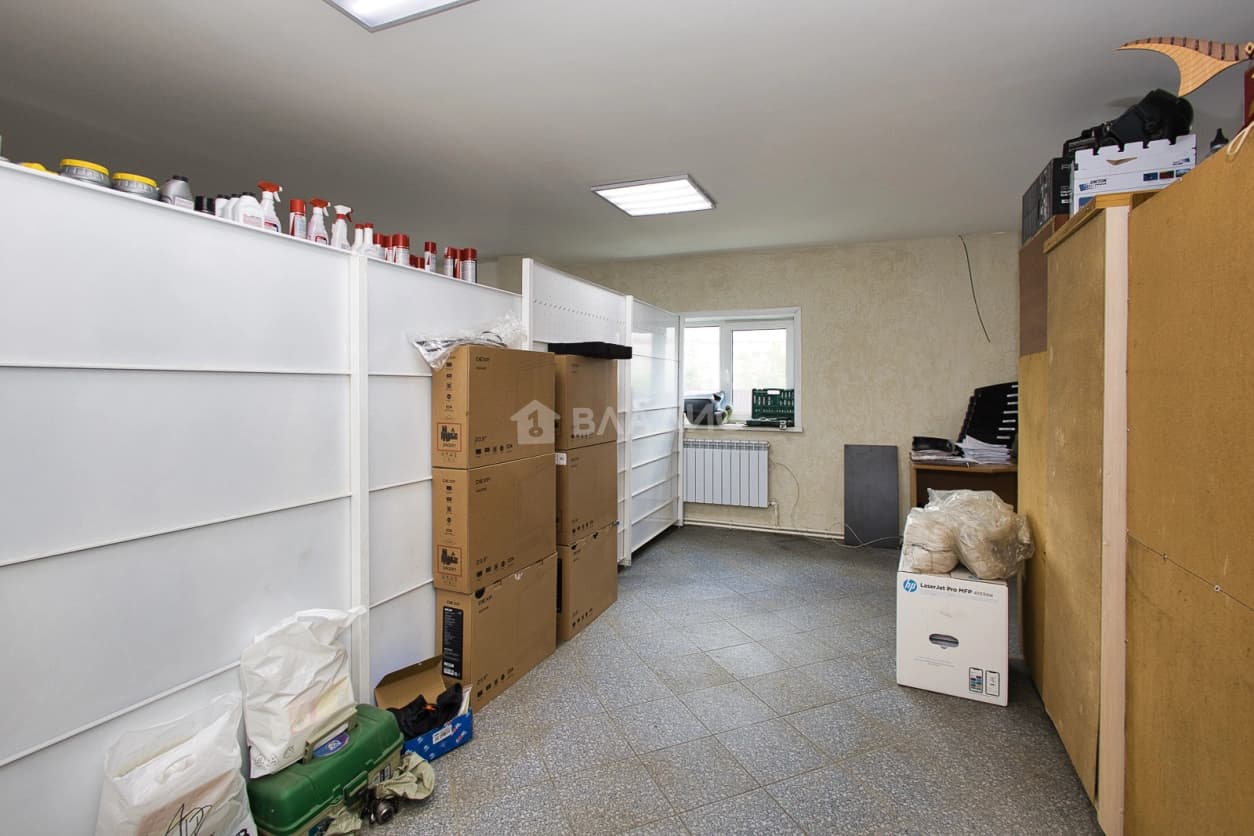 Photo 12