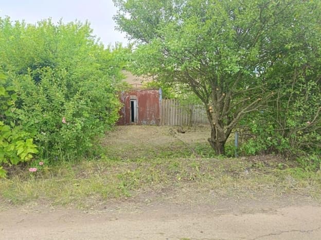Купить земельный участок в Посёлоке Дубовом в Белгородском Муниципальном Округе в Микрорайоне Южный, посёлок Дубовое в Белгородской области. Вариант № 2227685, 0, площадь - квм, цена 650000 рублей