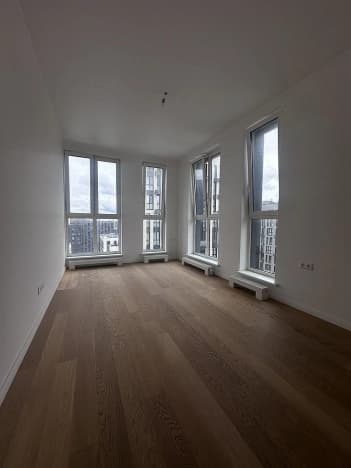 Купить трехкомнатную квартиру у метро Новоясеневская в Москве. Вариант № 2355366, 0, площадь - квм, цена 31970000 рублей