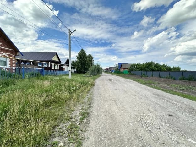 Купить дом в селе Сокуры в Лаишевском районе на улице Радужная , село Сокуры в Республике Татарстан (татарстан). Вариант № 2222887, 1, площадь - квм, цена 3500000 рублей