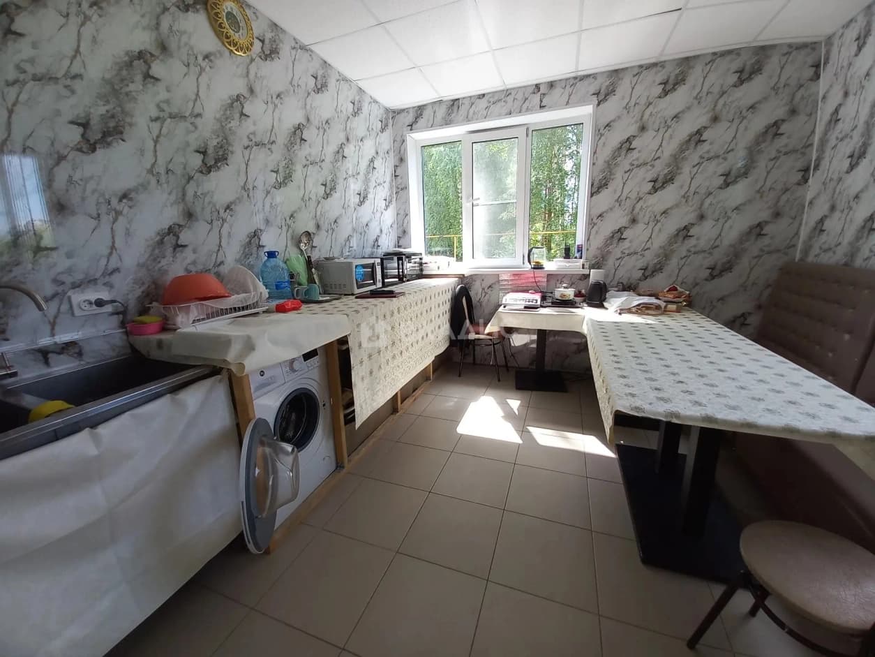 Photo 6