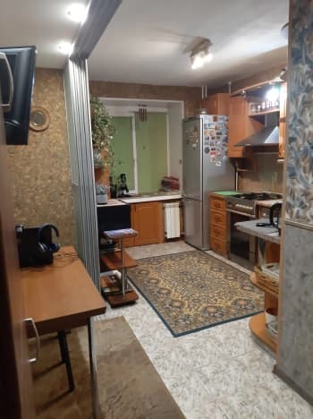 Купить четырехкомнатную квартиру в Микрорайоне 5-й в Омске. Вариант № 1354134, 0, площадь - квм, цена 10100000 рублей