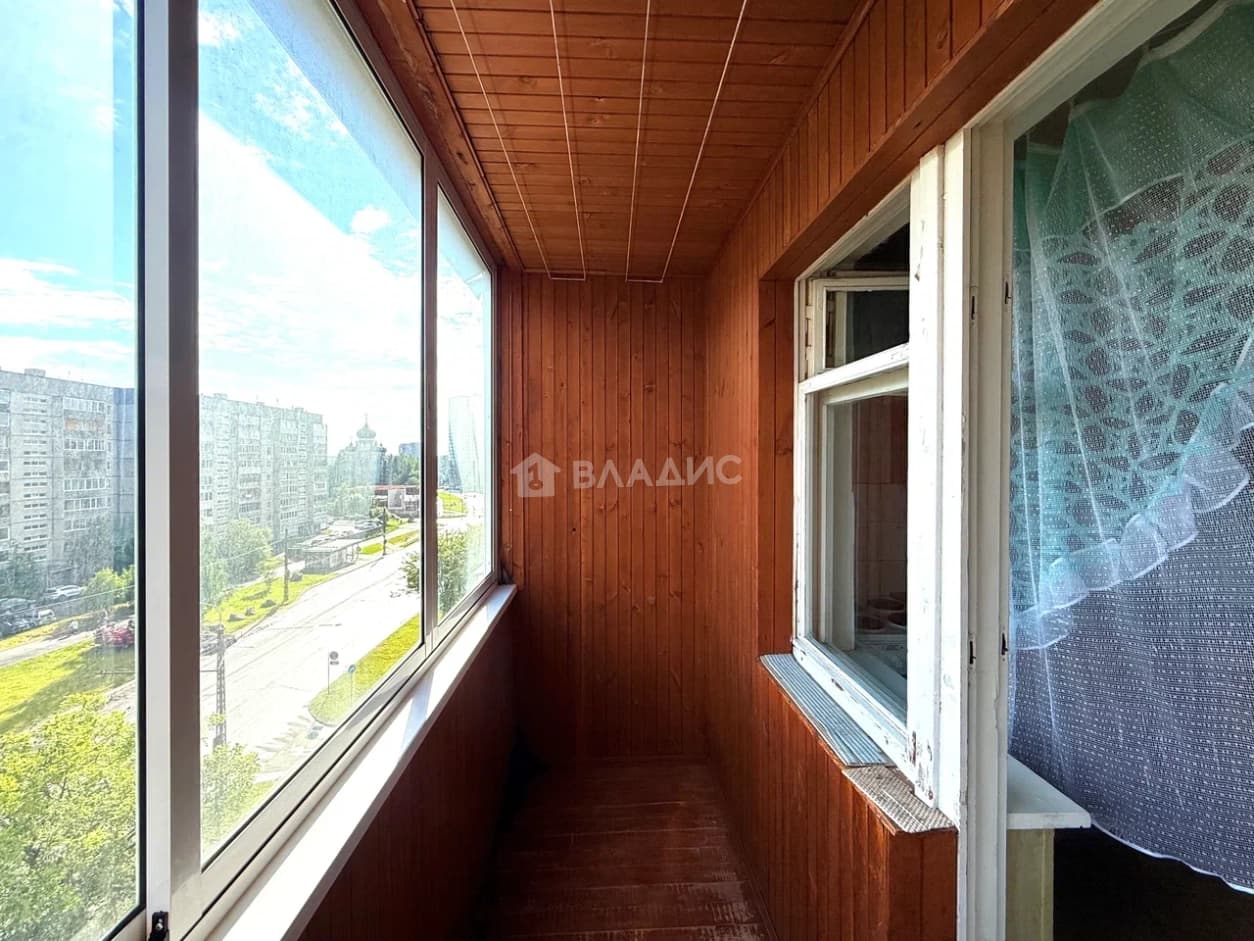 Photo 7