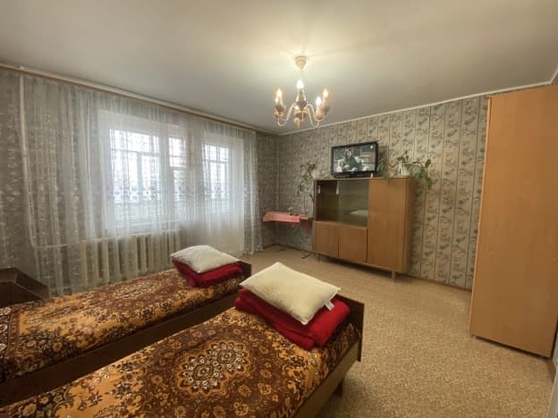 Снять квартиру в Микрорайоне 9-й, Тобольск в Тобольске. Вариант № 1387462, 1, площадь - квм, цена 55000 рублей