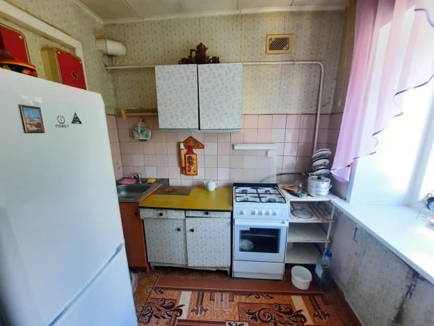 Купить квартиру на вторичке у метро Лесной Городок в Московской области. Вариант № 2369652, 1, площадь - квм, цена 2660000 рублей