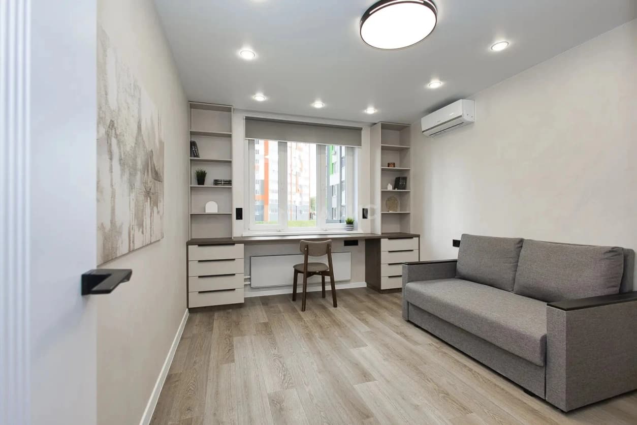 Photo 10
