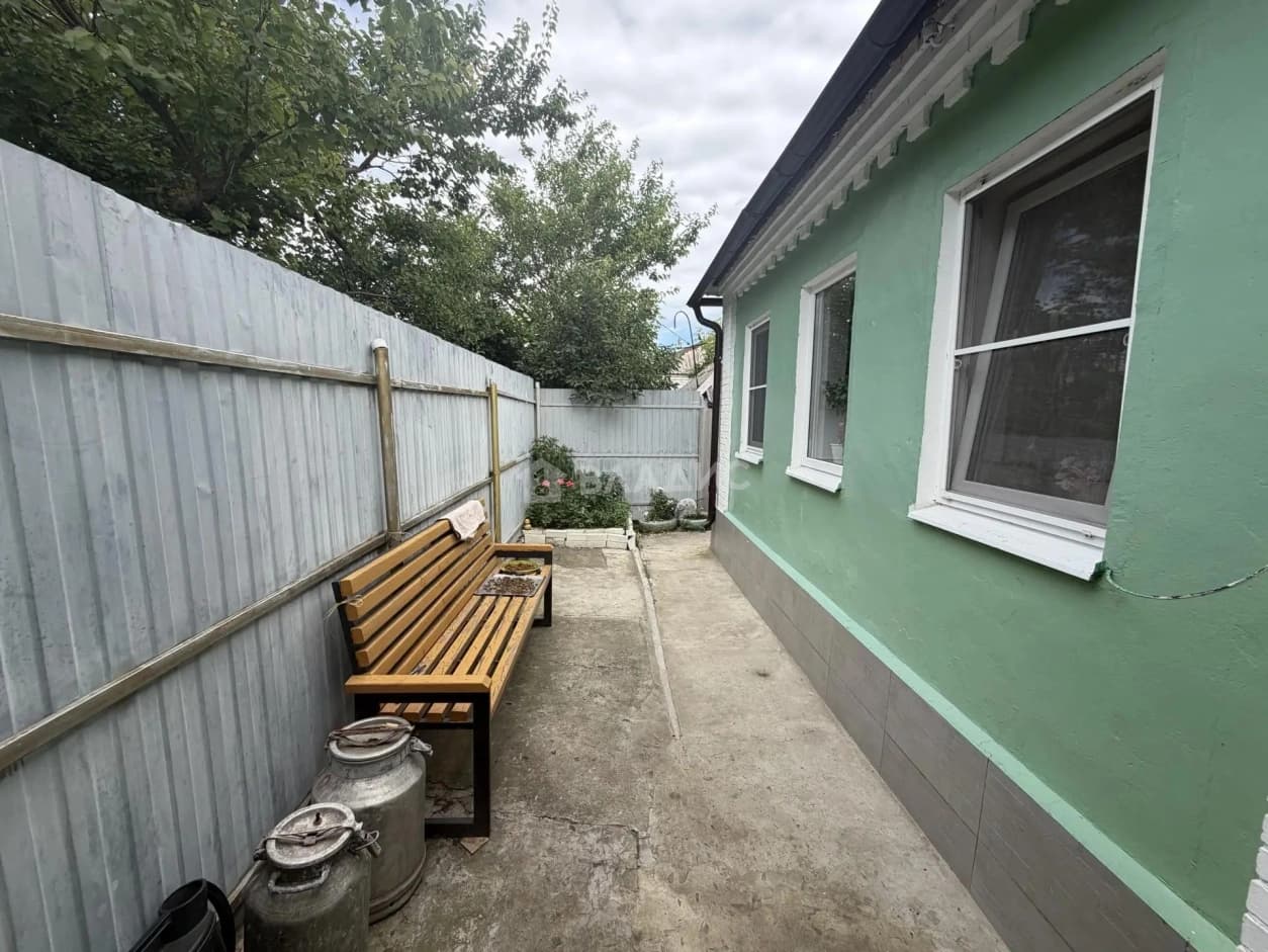 Photo 11