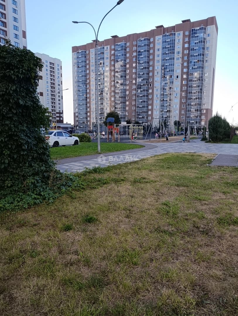 Photo 47